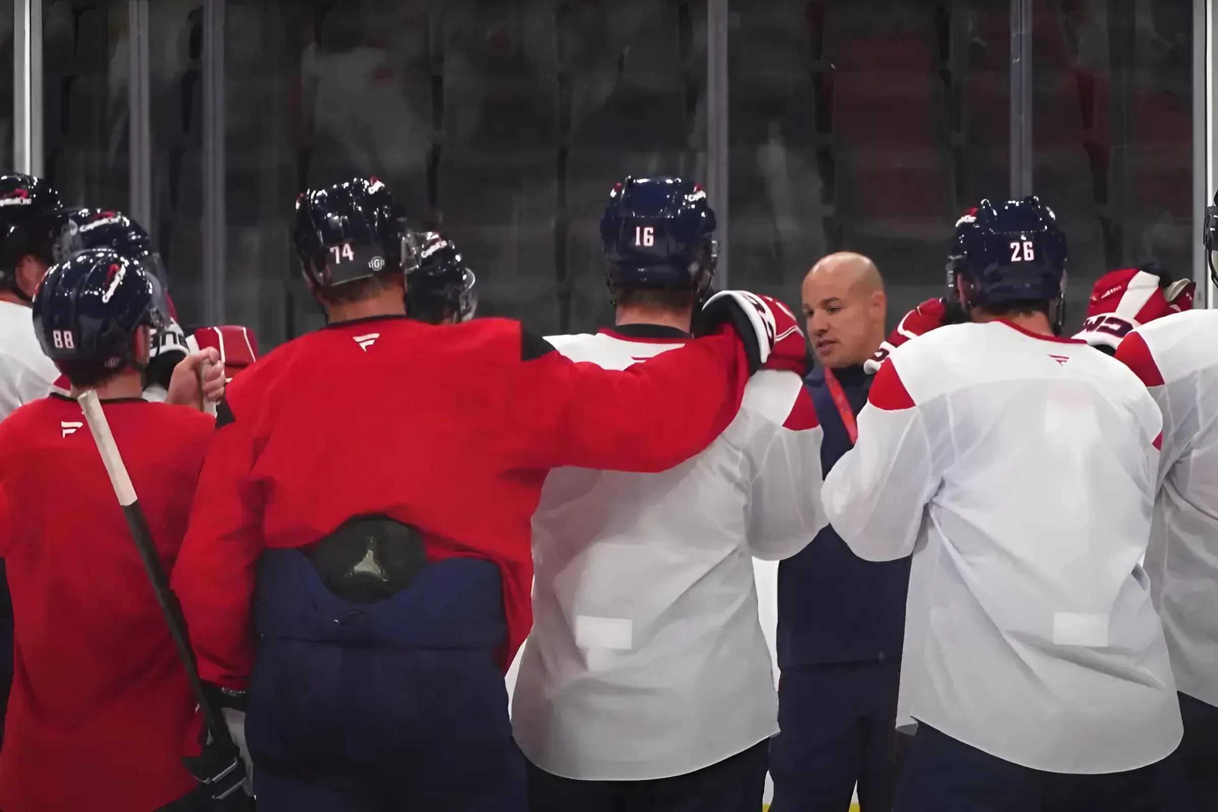 What Spencer Carbery said to Jakub Vrana and Dylan McIlrath in front of team after they made Capitals out of Training Camp