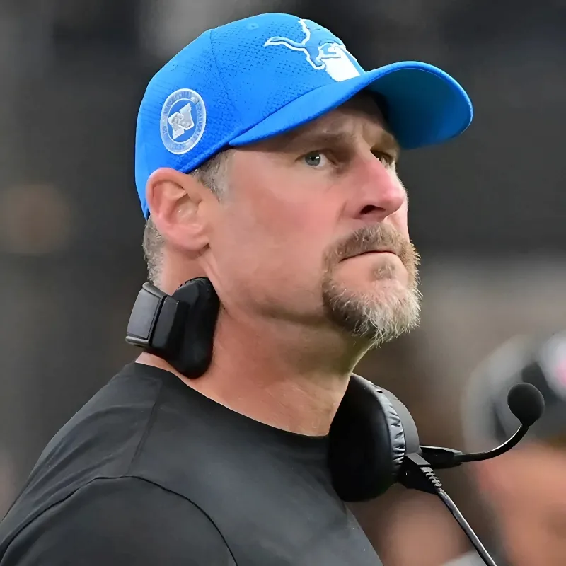 Lions' Dan Campbell hilariously recalls moment when player punched him as he walked through team headquarters