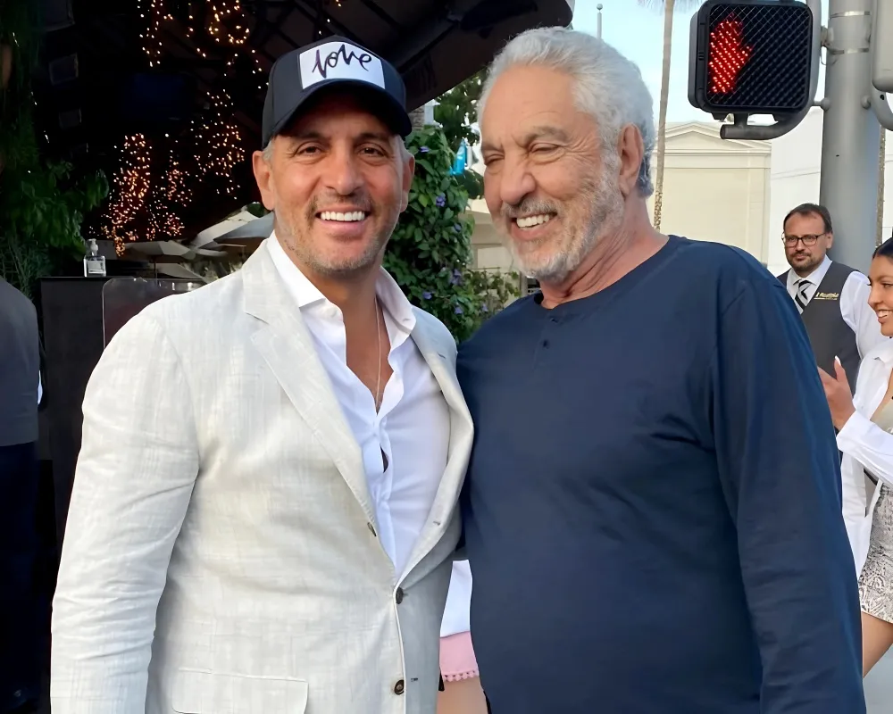 RHOBH’s Mauricio Umansky Files for Conservatorship for Father Eduardo, Claims Girlfriend is ‘Abusive’ and Taking His Money, Plus Mauricio Reunites With Estranged Wife Kyle at Wedding - lulu