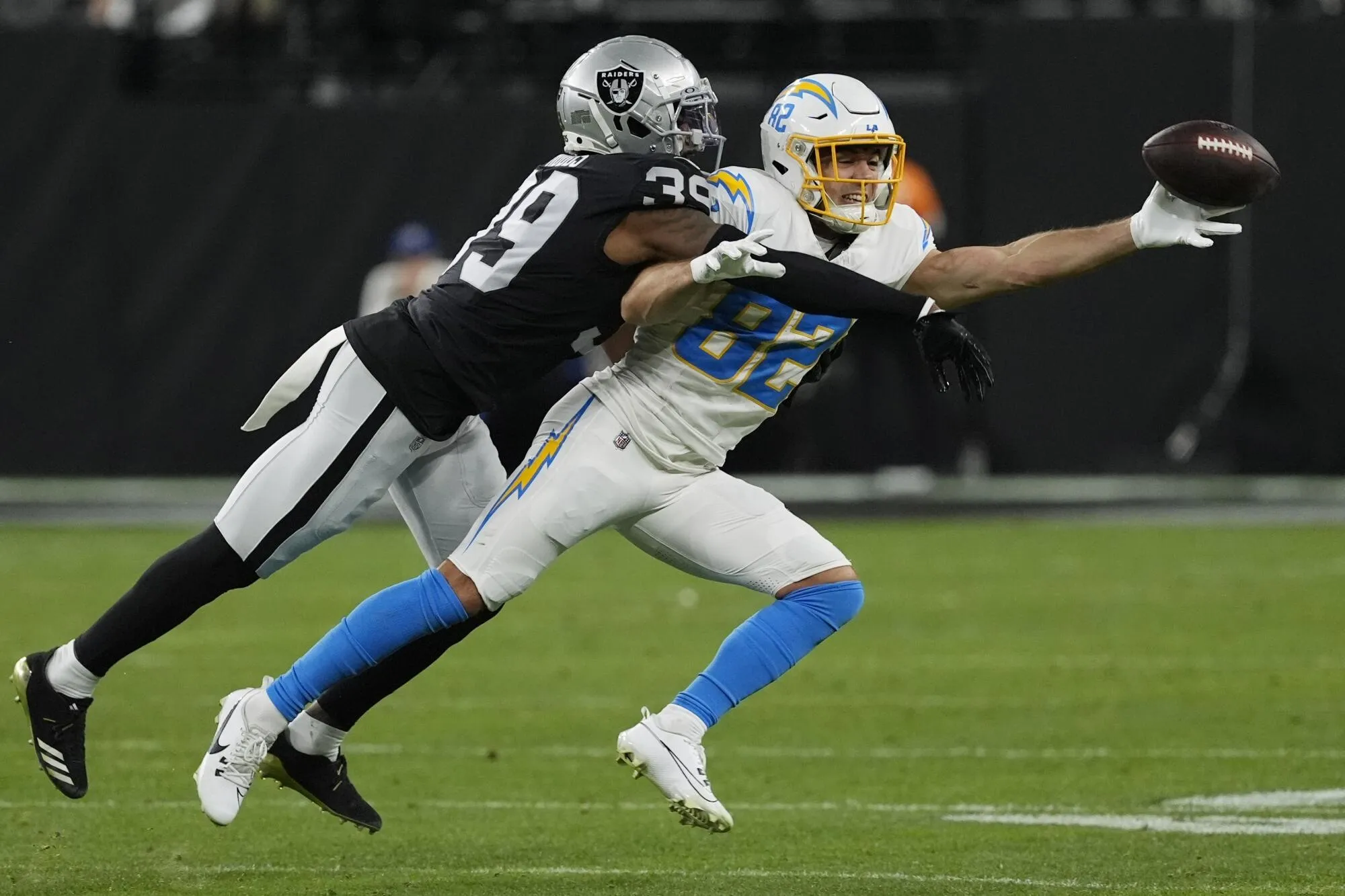 Raiders' AFC West Rival Facing Massive Internal Feud