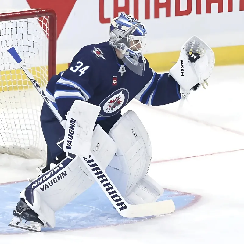 Avalanche Claim Goalie Kaapo Kahkonen off Waivers