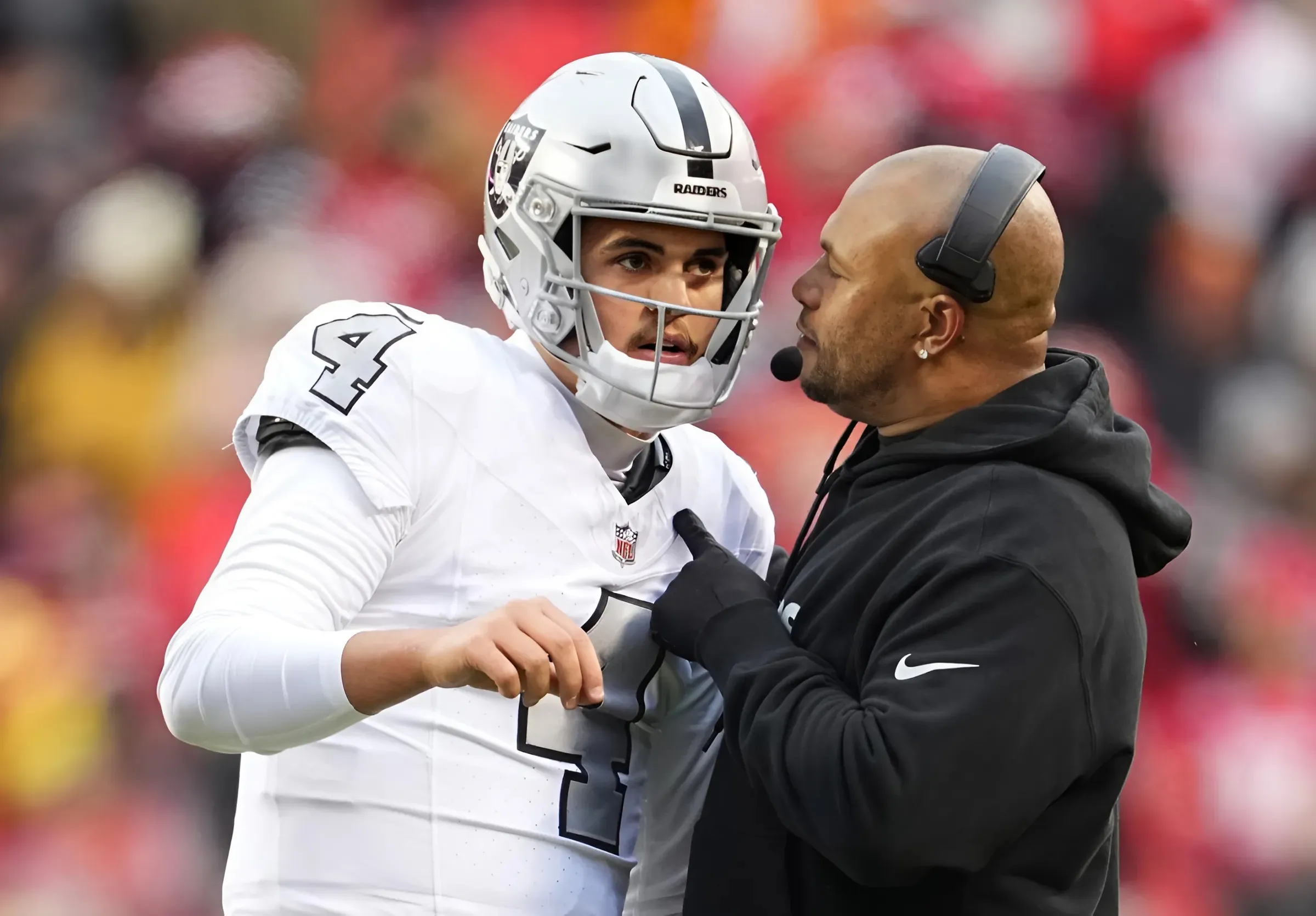 Raiders Predicted to Bench O’Connell, $118 Million QB Remains Available