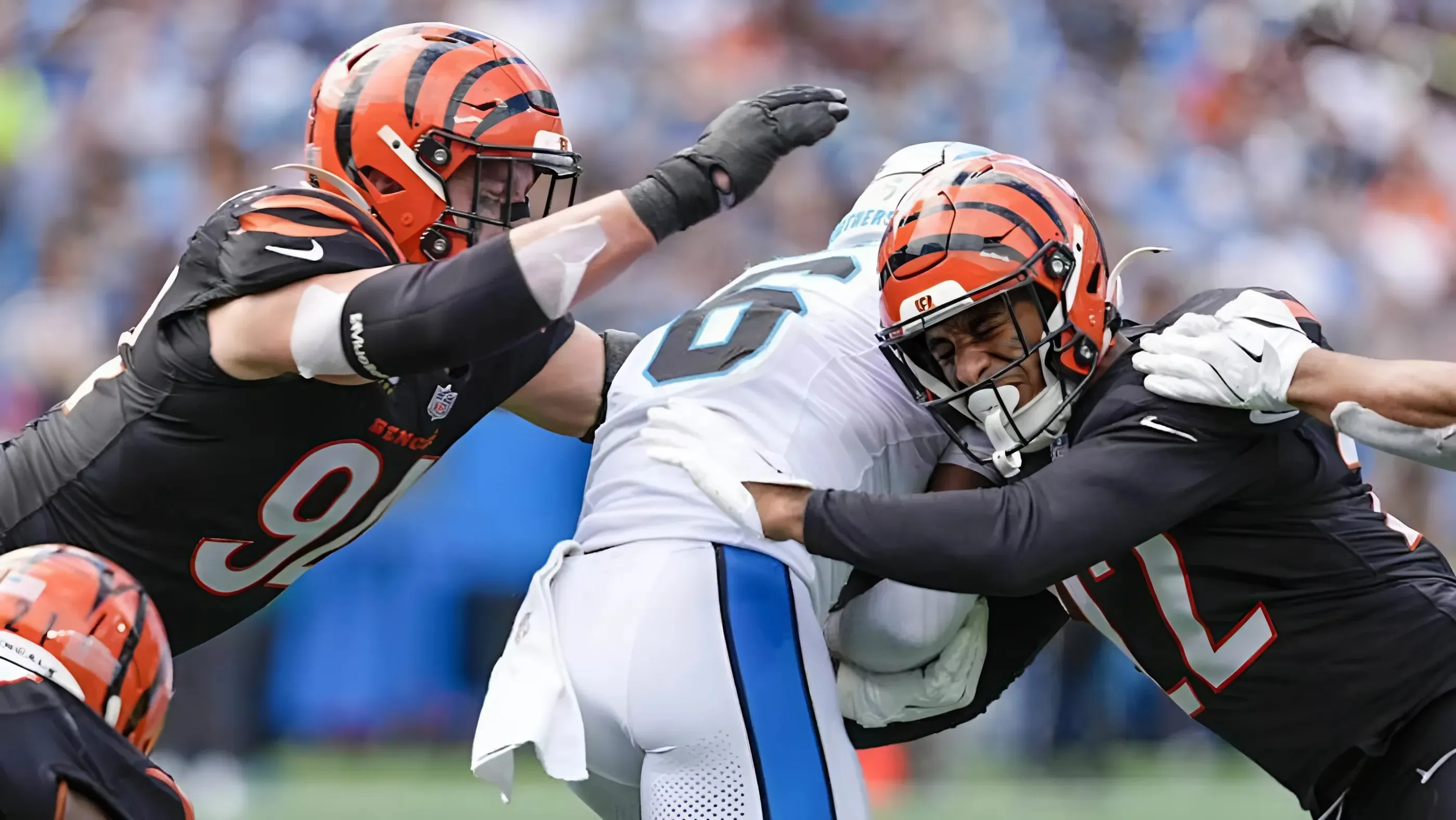 Bengals' Defense Must Find Right Gear, Season In Danger Despite Joe Burrow's MVP-Like Numbers