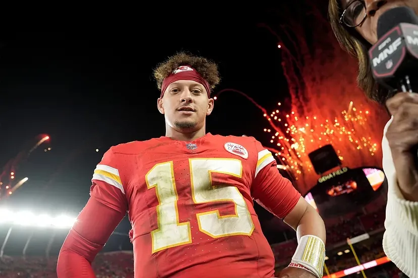 Travis Kelce and Patrick Mahomes abide by Andy Reid's latest decision