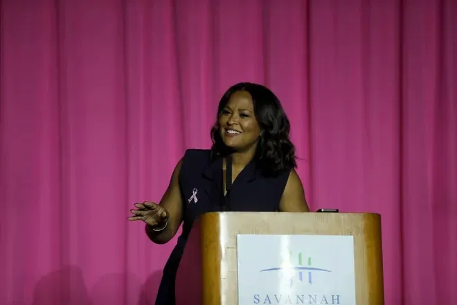 Former boxer Laila Ali delivers keynote for annual Smart Women Luncheon and Expo