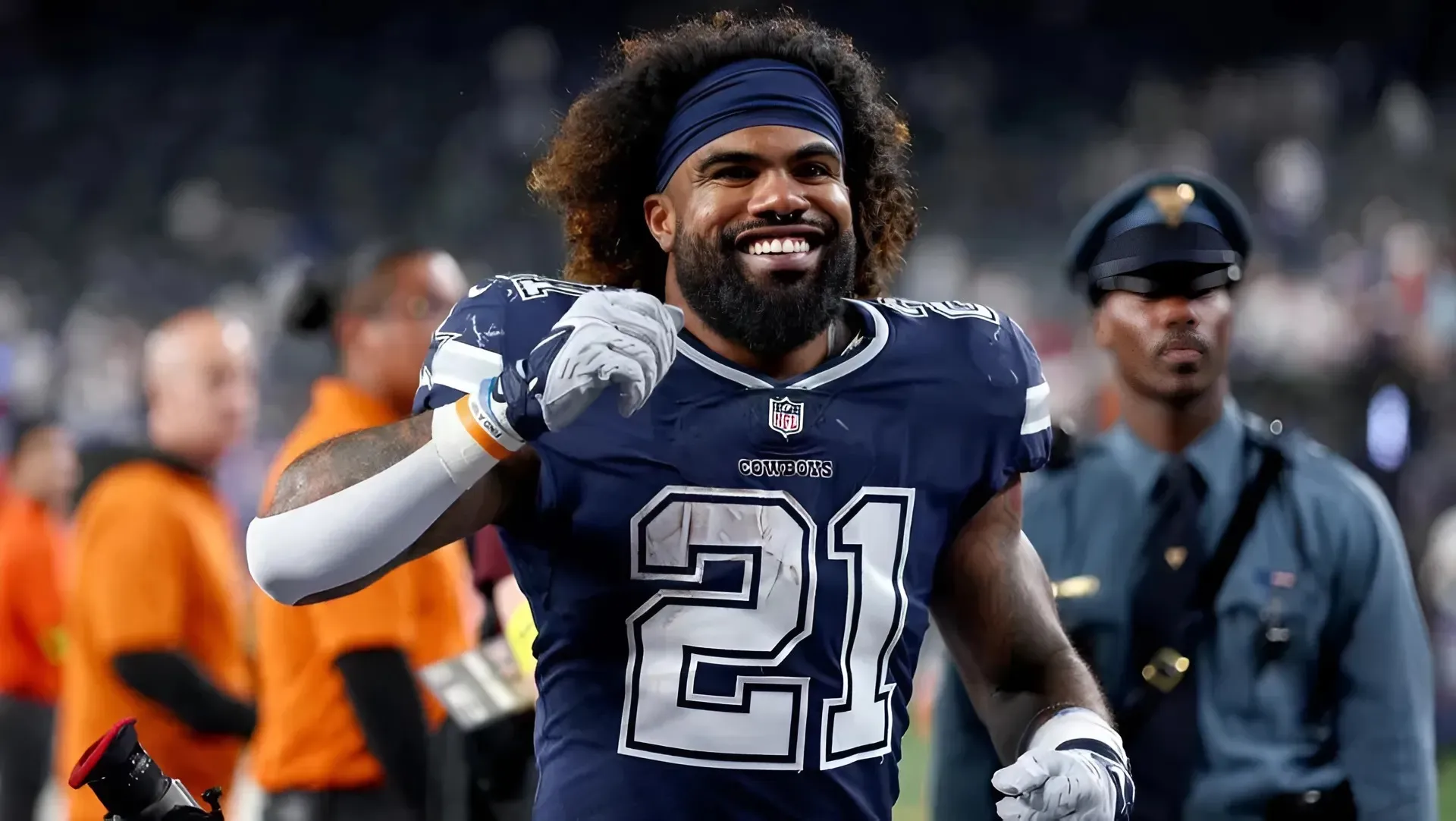 Cowboys Respond to 'Shocking' Ezekiel Elliott Report: Setting the Record Straight