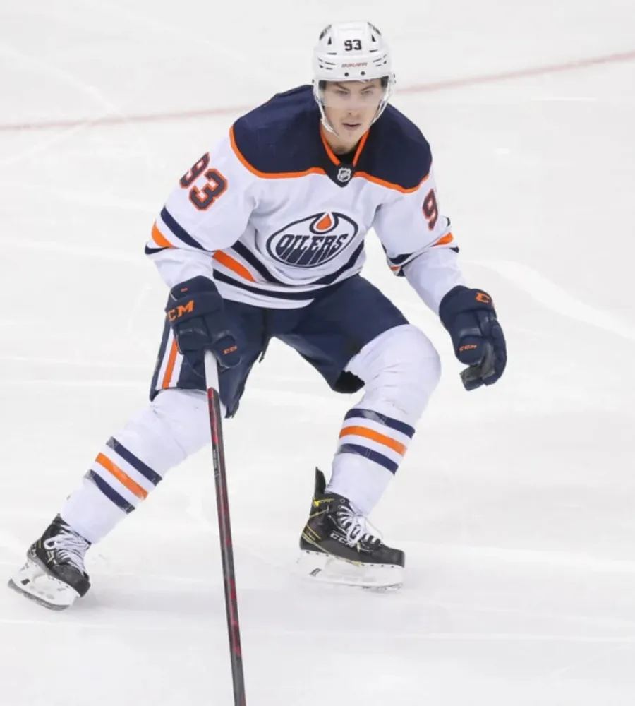 Oilers’ Ryan Nugent-Hopkins Records 700th NHL Point