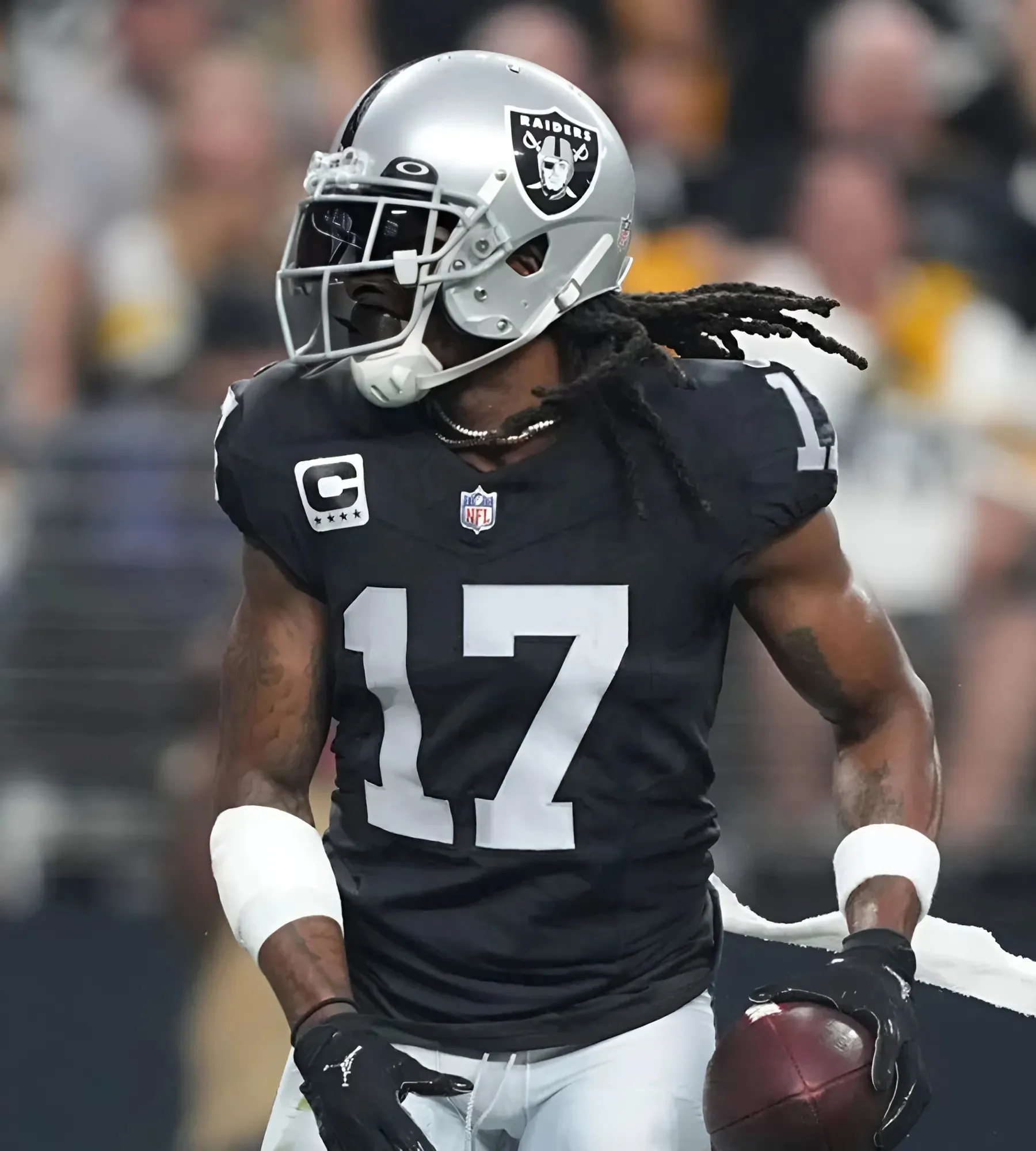 Are the Raiders asking too much for star wideout Davante Adams?