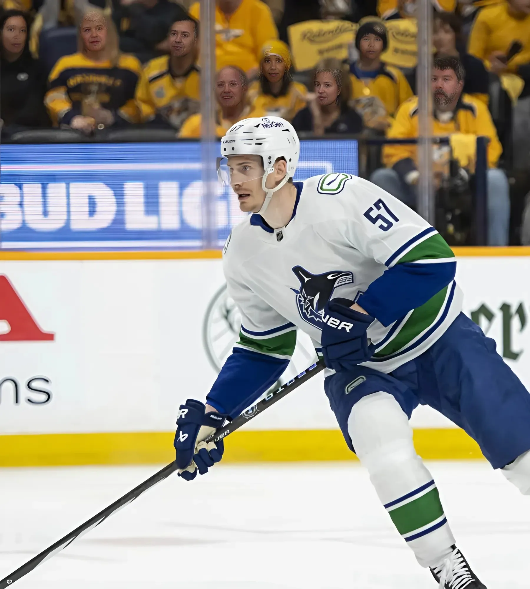 Insider provides update on Vancouver Canucks defenceman Tyler Myers