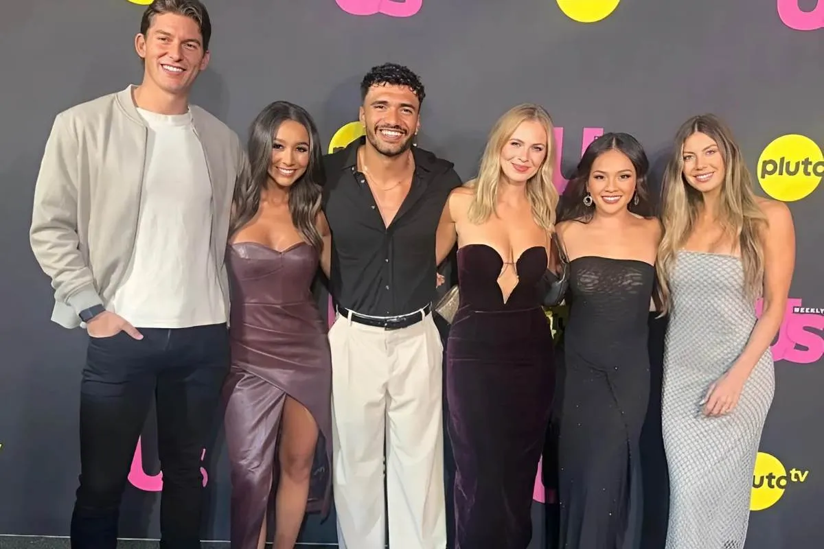 Jonathon Johnson, Jenn Tran & More Bachelor Nation Stars Stun at Reality Stars of the Year Party tram