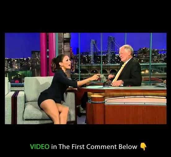 This Actually Happened On Live TV, Eva Longoria Wardrobe Malfunction – Try Not To Gasp