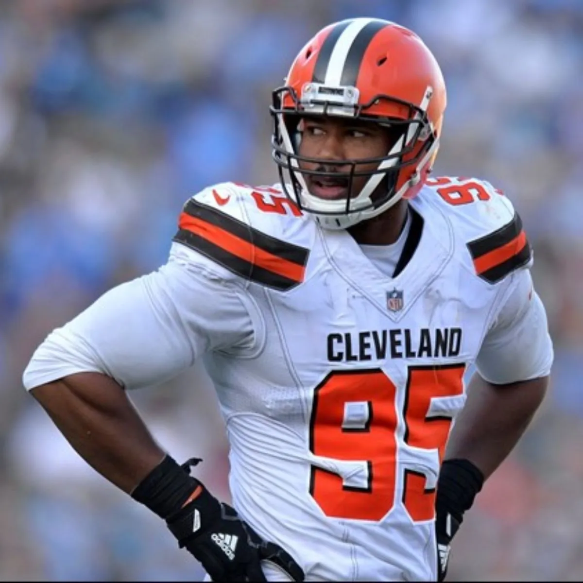 Browns Star Myles Garrett Named Trade Target to Replace DPOY Frontrunner