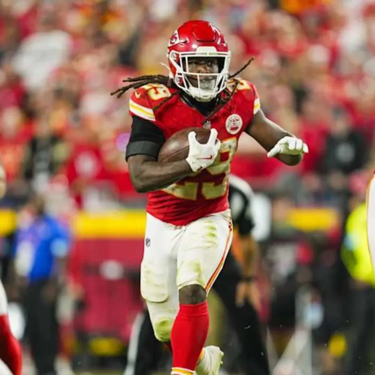 Chiefs 'Comfortable' with Significant Workload for Kareem Hunt Moving Forward