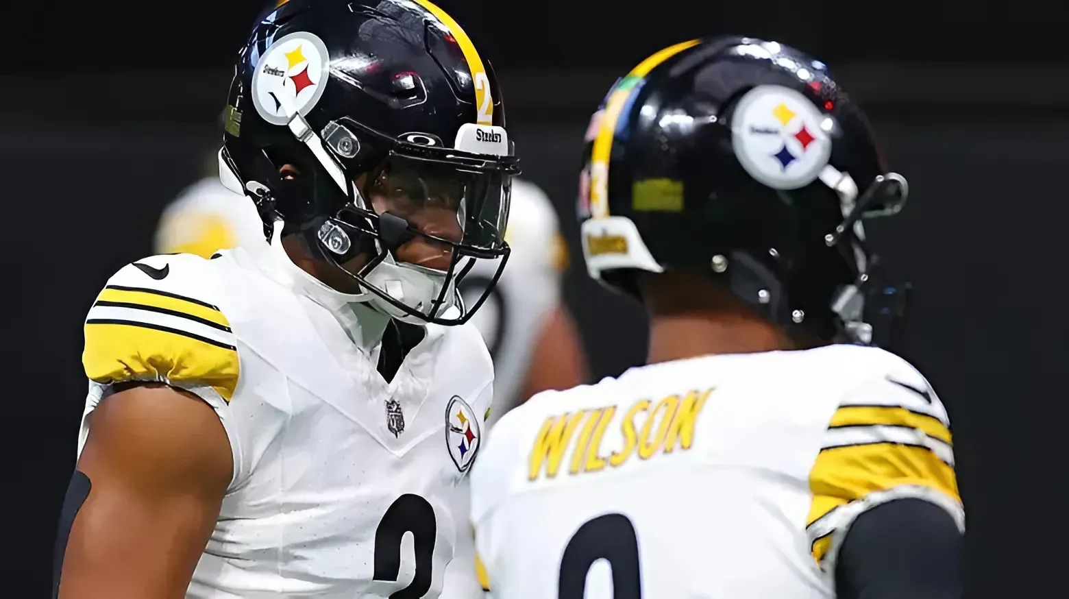 Steelers Fans Are Clear About Who They Want Starting in Week 7: Poll