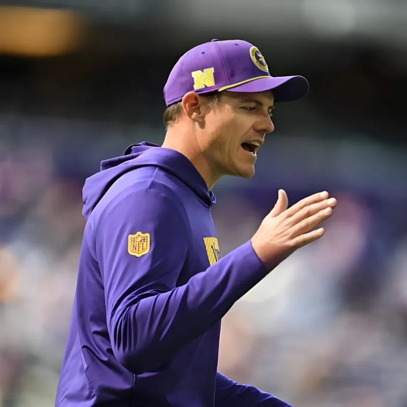 Vikings Coach Gives Conflicting Update on $22 Million Star’s Status vs. Lions