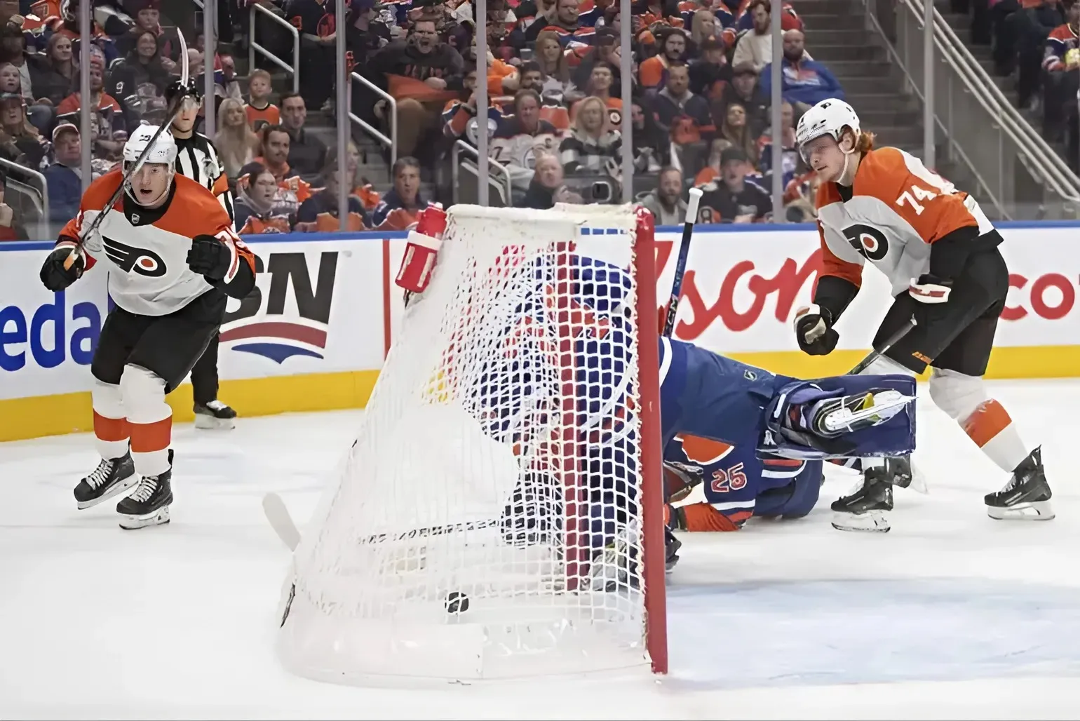 Matvei Michkov heating up, as Flyers start season 1-1-1