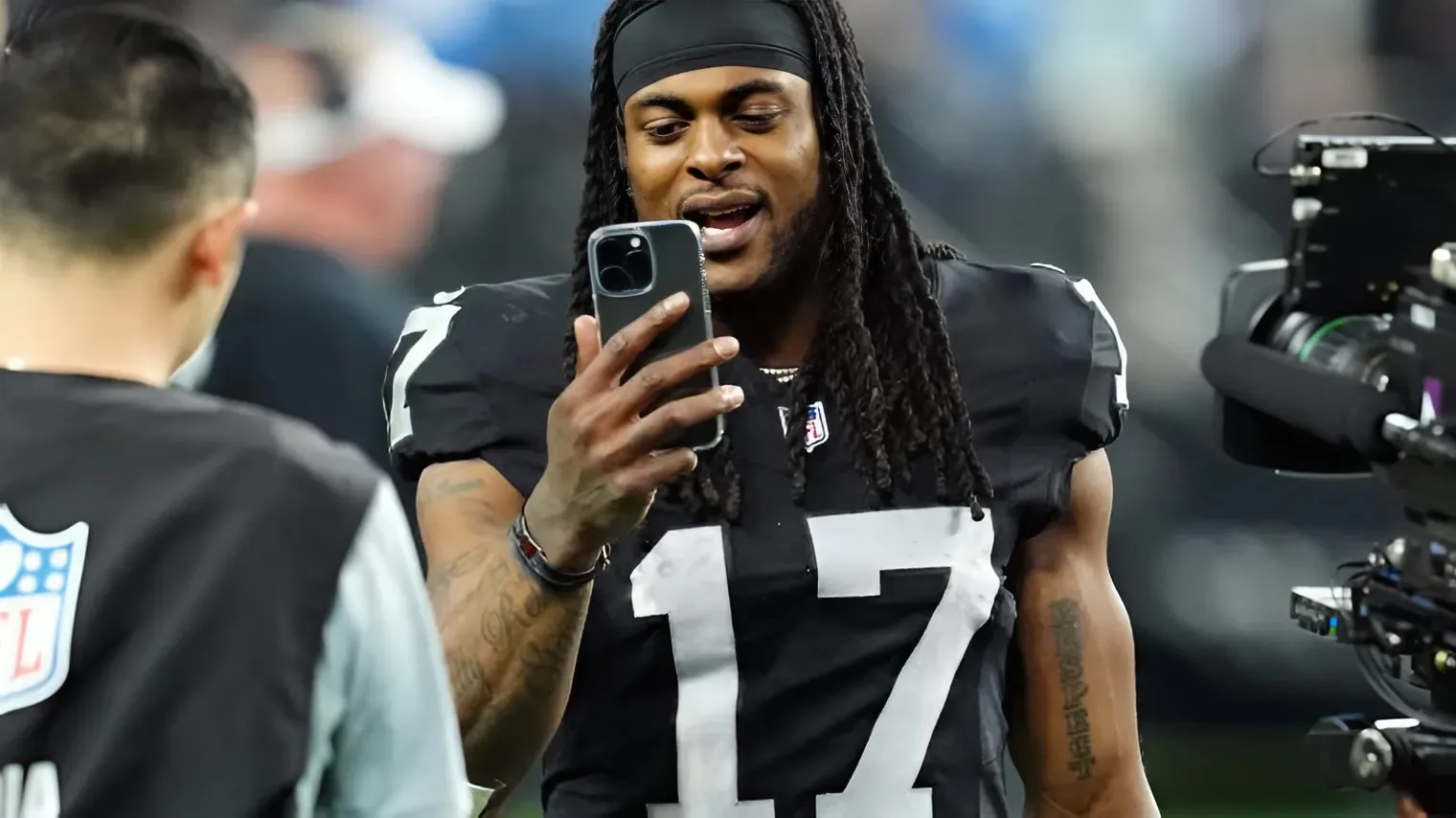 Davante Adams' explanation for leaving Raiders won't make fans feel better