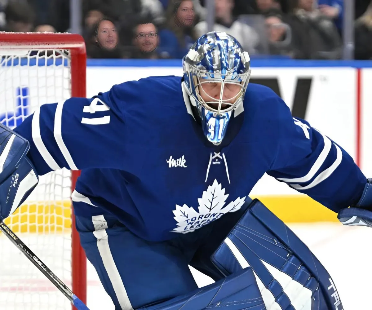 Maple Leafs' Anthony Stolarz Blown Away by the Talent of rookie Dennis Hildeby