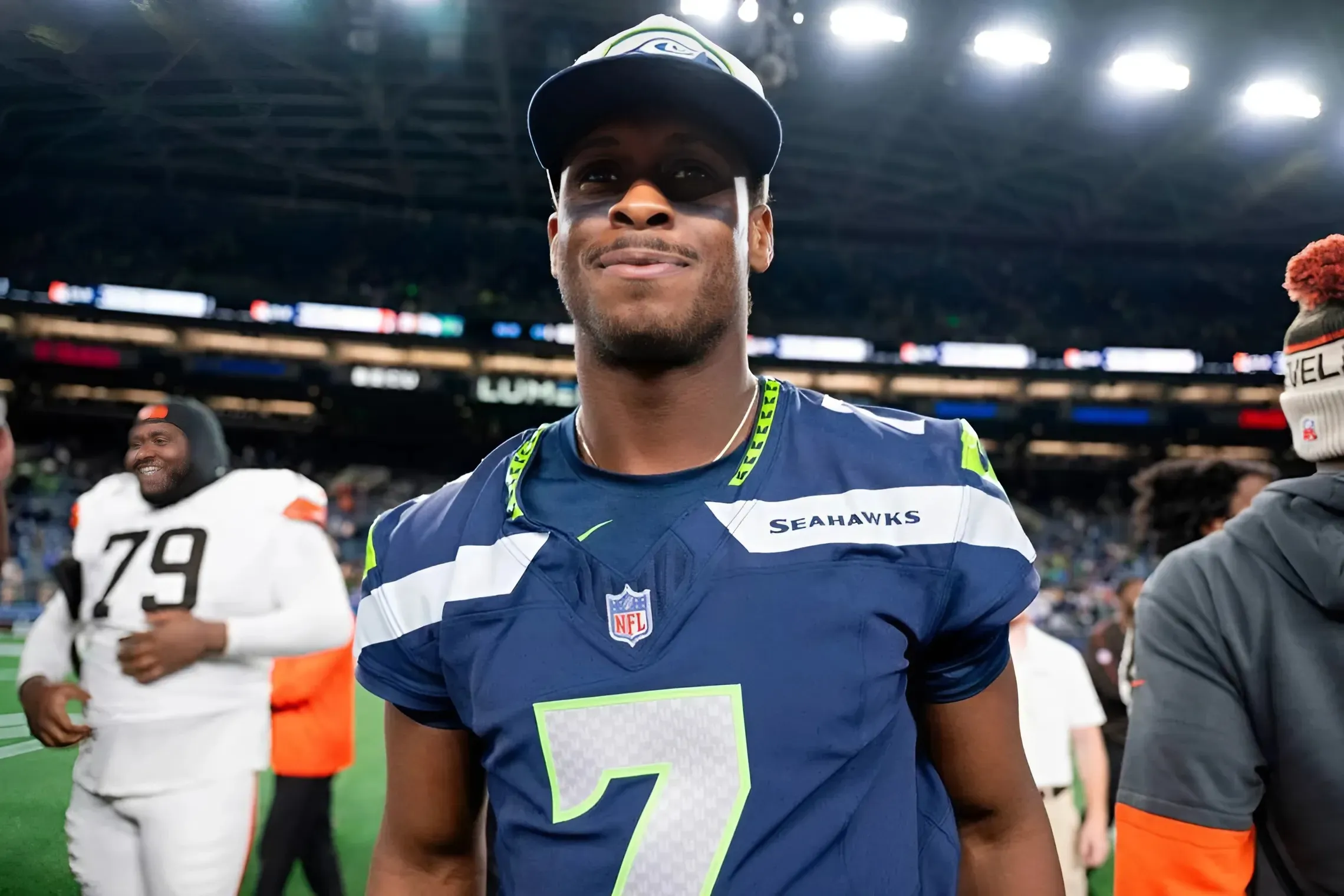 Seahawks side drama? Geno Smith: I’ve got DK Metcalf’s back. And he’s got mine.