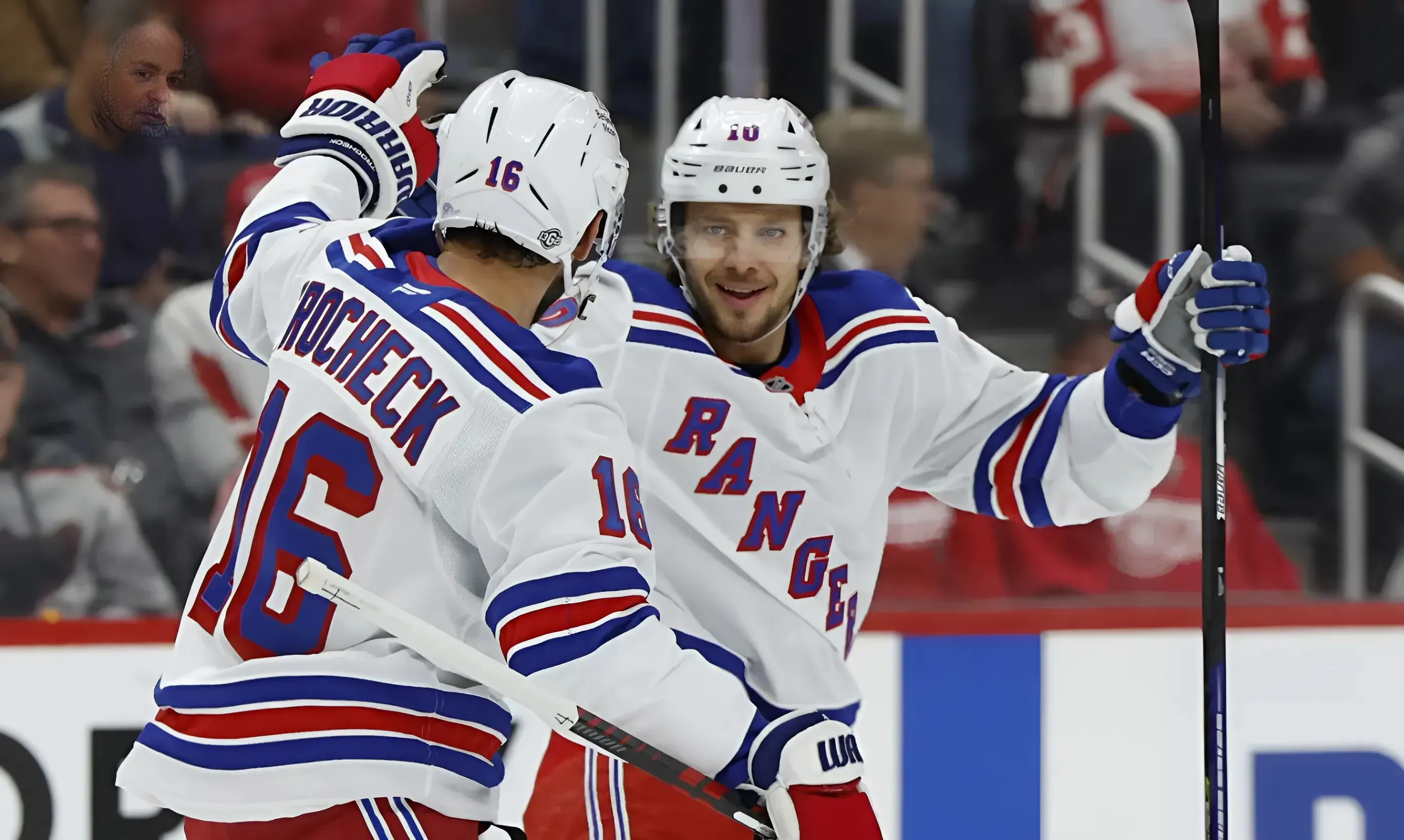 Artemi Panarin notches hat trick to pace Rangers’ dominant win over Red Wings-quang