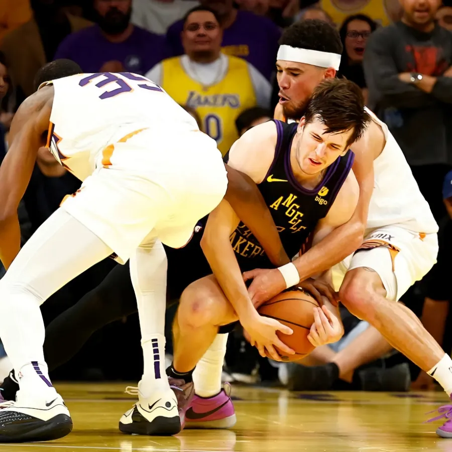 Devin Booker Describes Dalton Knecht in One Word After Lakers OT Win Over Suns