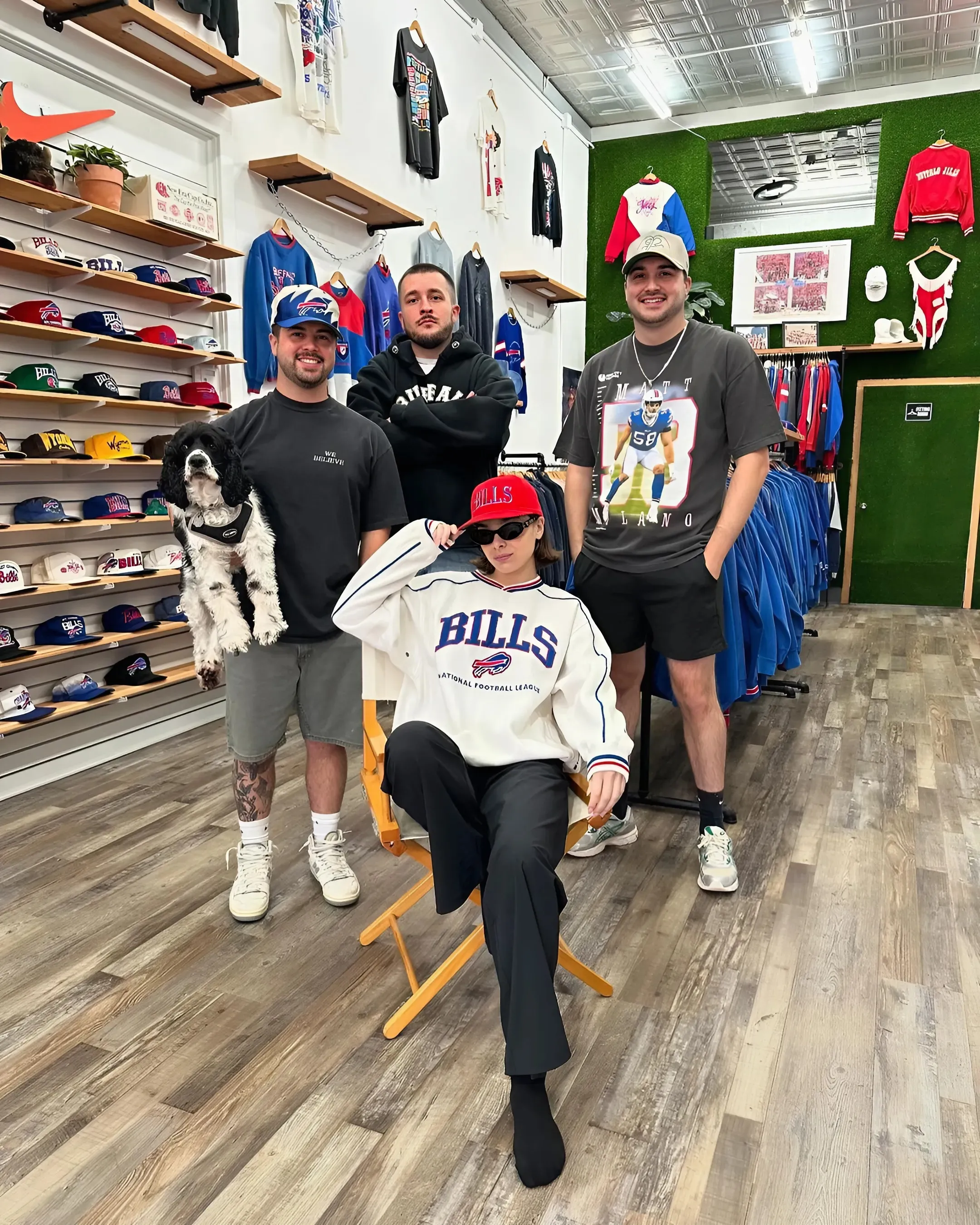 Hailee Steinfeld’s Video at Bills QB Josh Allen’s House Turns Heads