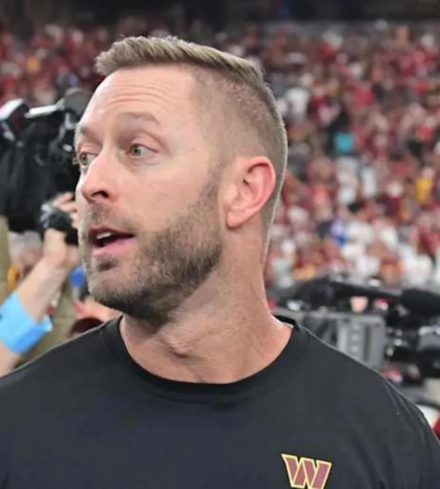 Commanders No-Huddle Strategy Taking Shape Under OC Kliff Kingsbury