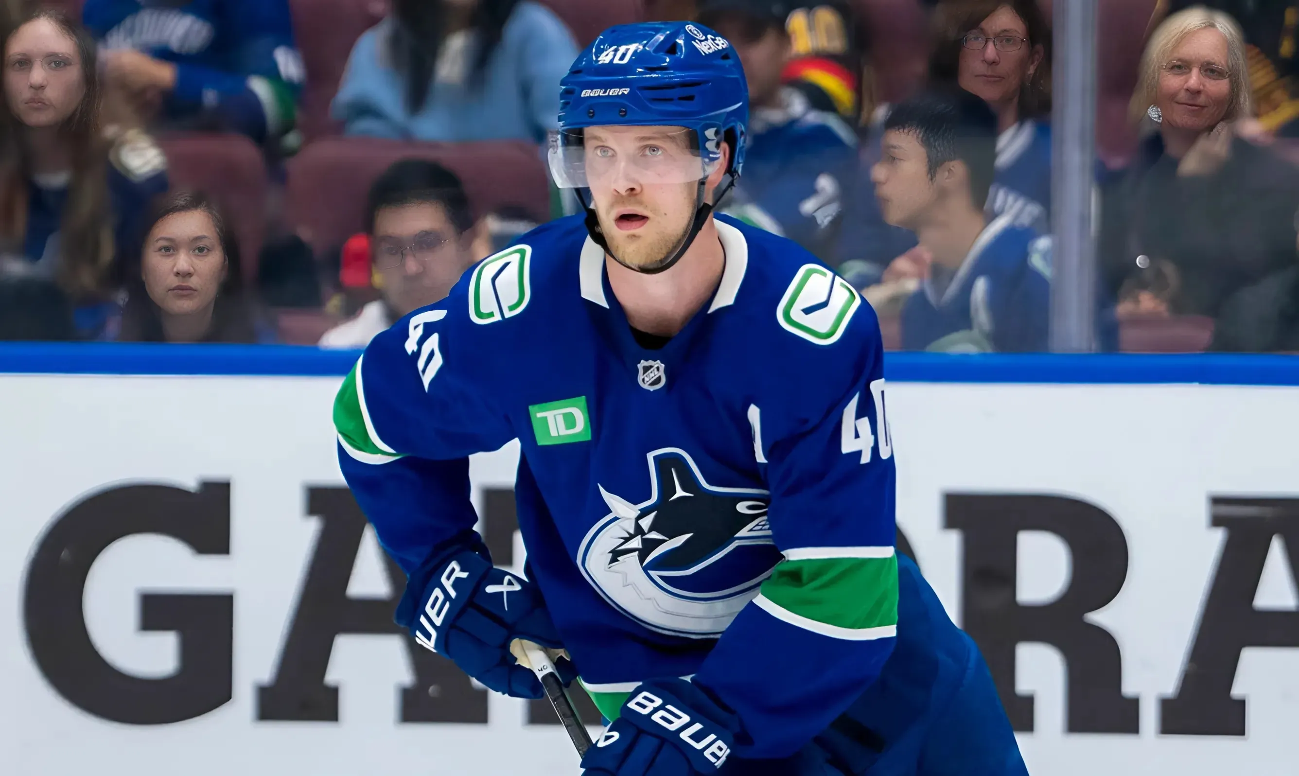 NHL Insider Calls out Vancouver Canucks Superstar Elias Pettersson After Horrible Start to the Season