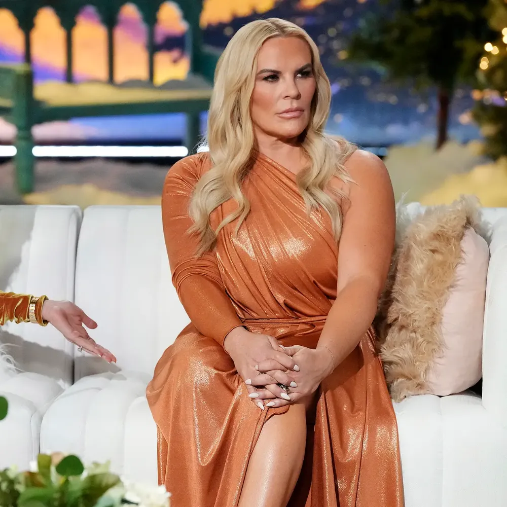 PHOTOS: RHOSLC Star Heather Gay is “Completely Unrecognizable” After Weight Loss as Fans Suggest She’s “Morphing Into” Whitney Rose - suong