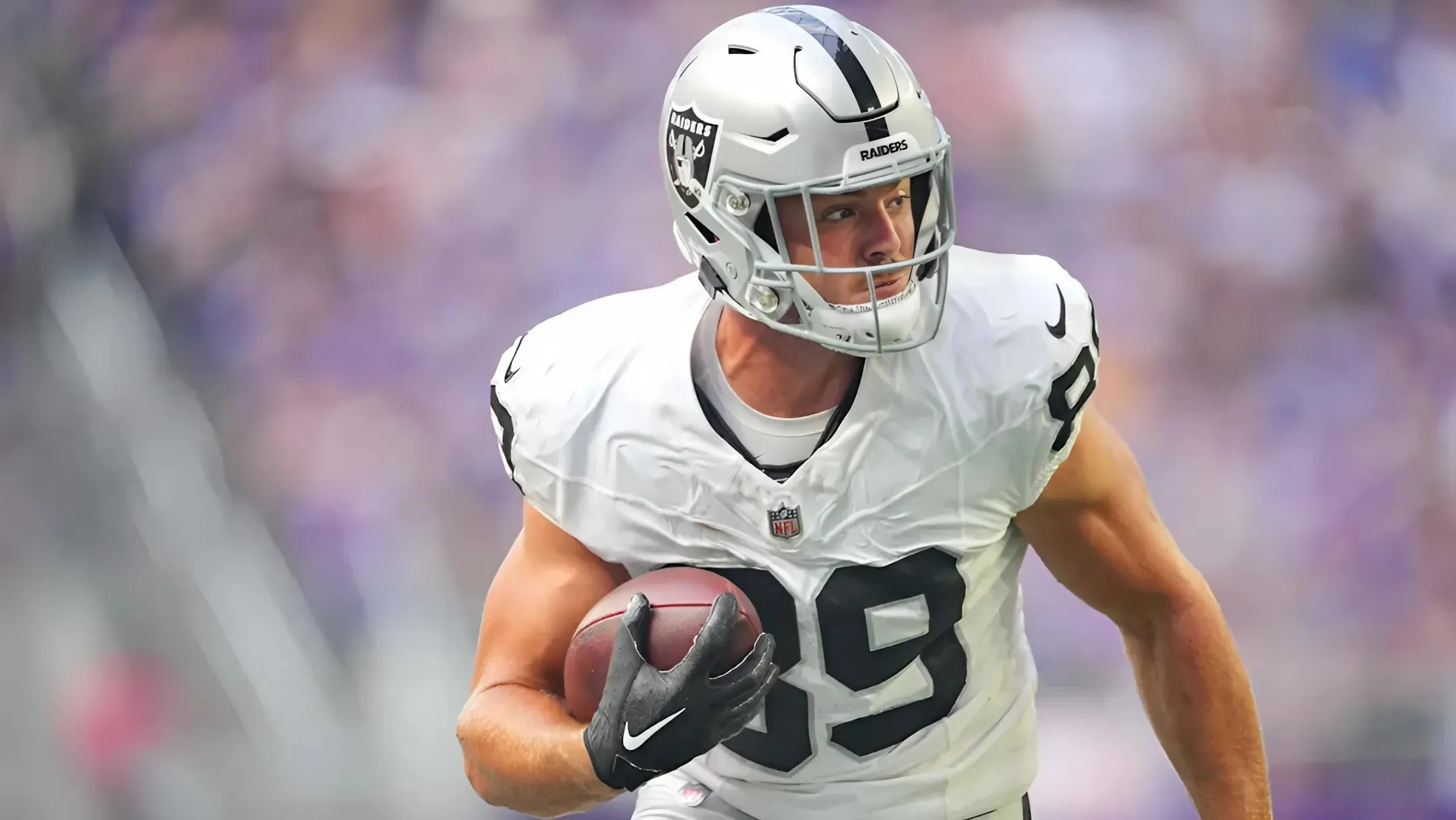 Who the Feature Player on the Raiders' Offense Needs to be Now