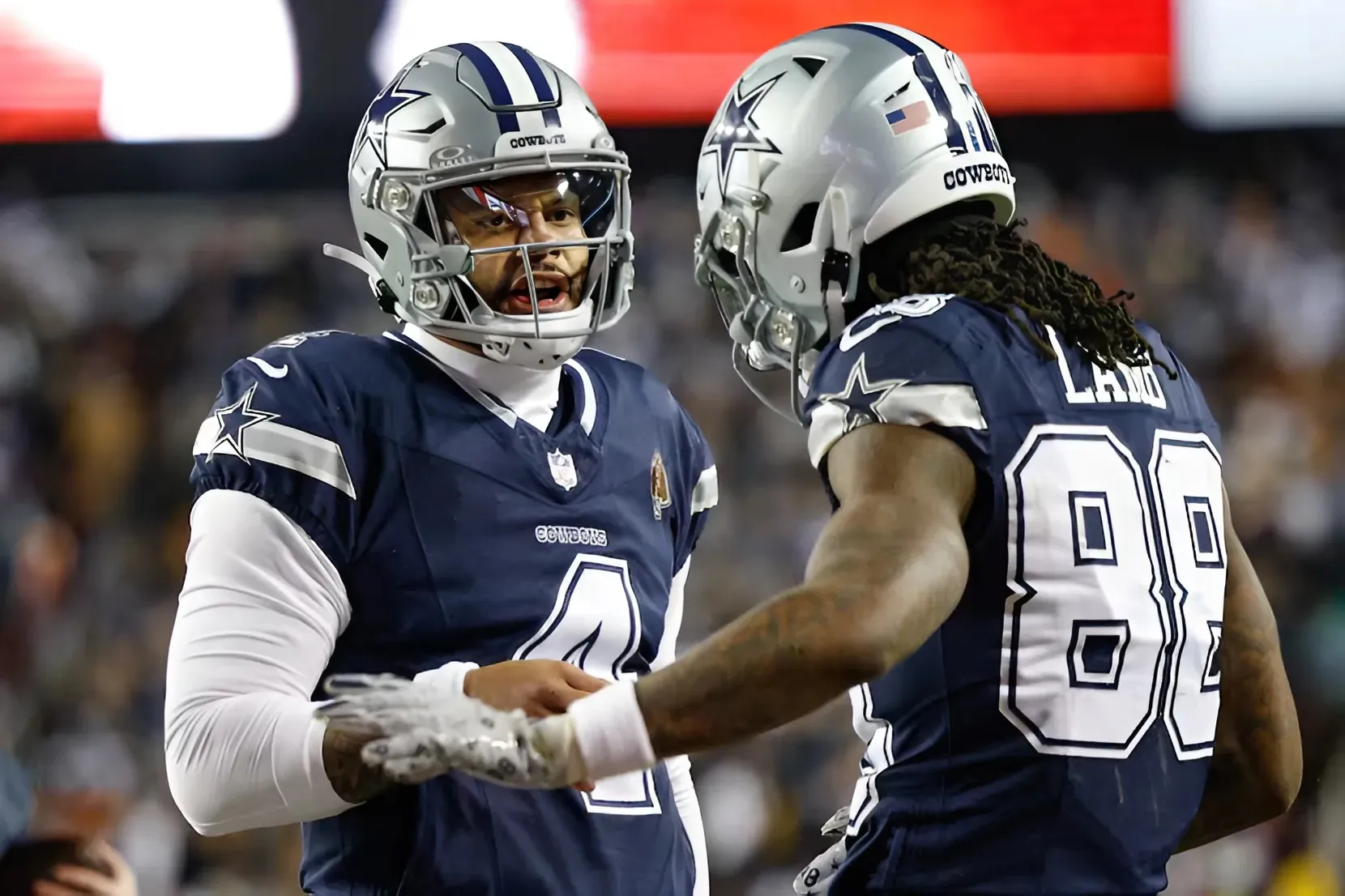 Cowboys Coach Offers Brutally Frank Insight Into Dak & CeeDee Struggles