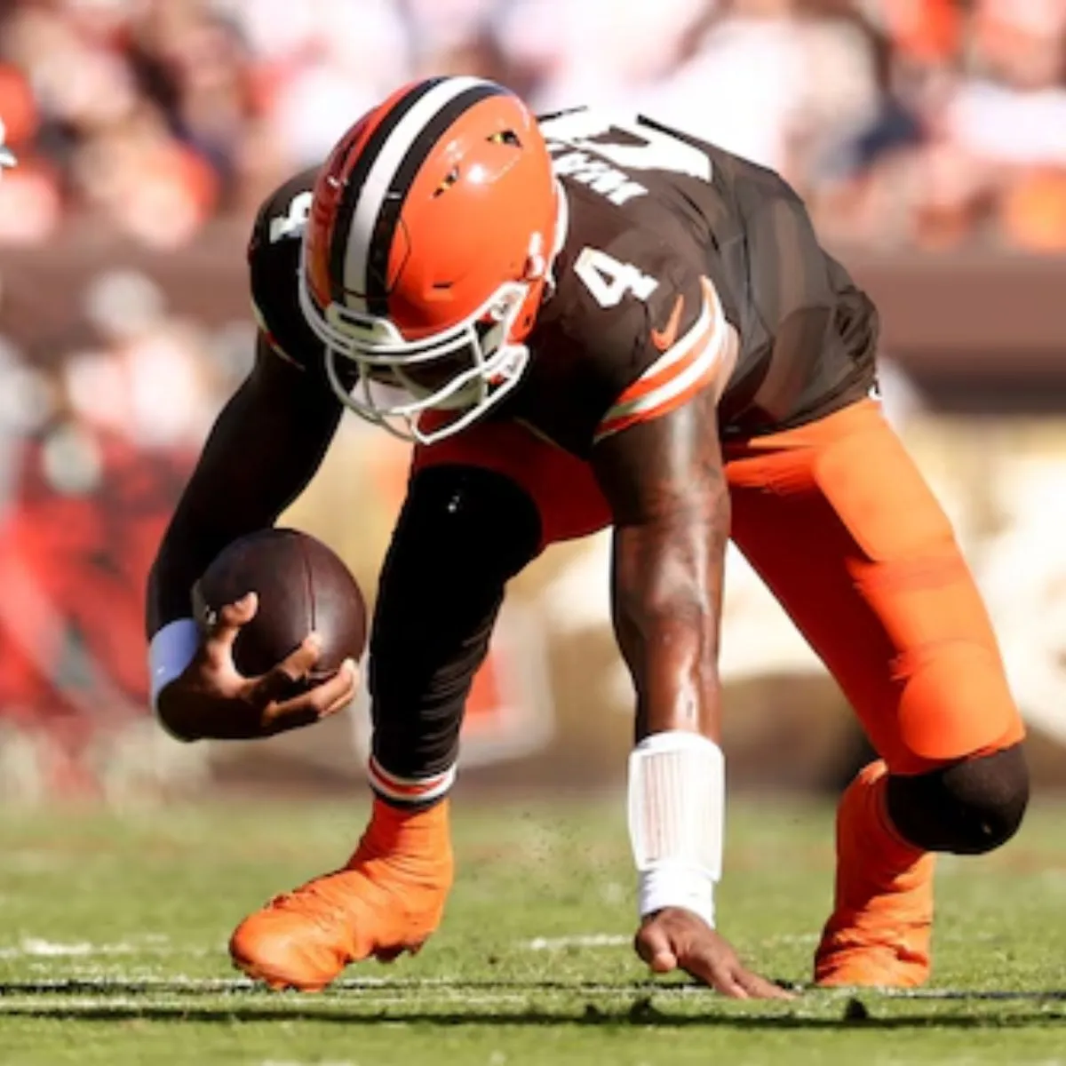 Myles Garrett Rips Browns Fans for Actions After Deshaun Watson Injury