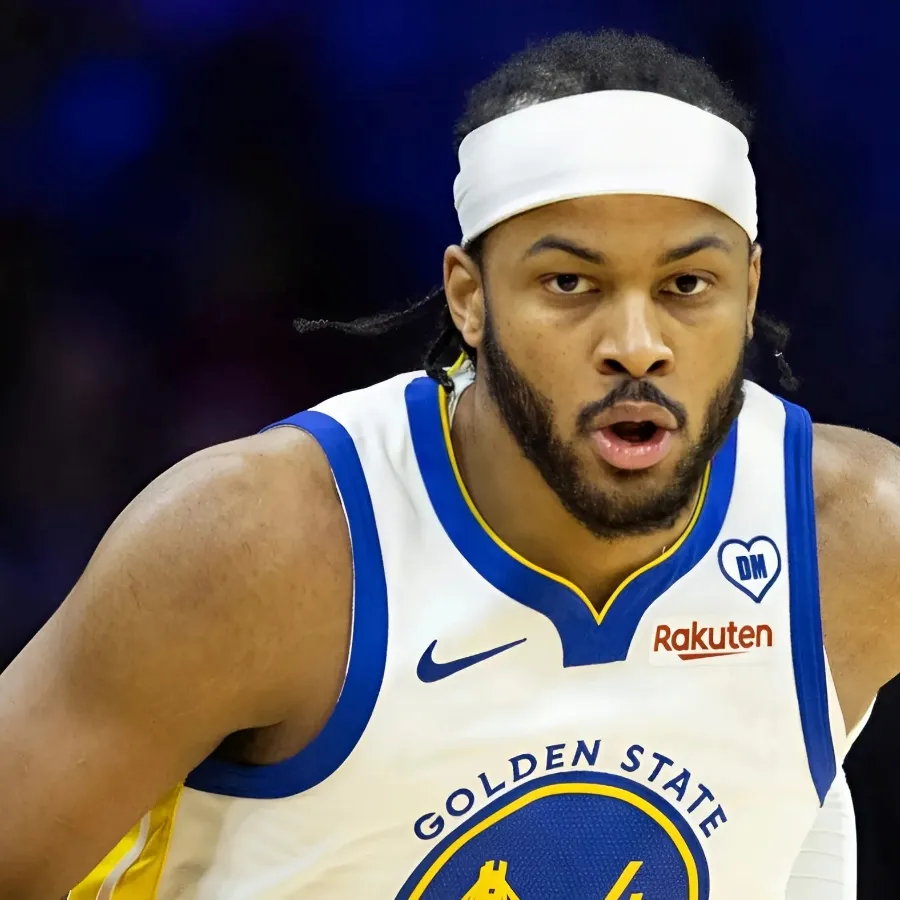 Warriors look to future with extension for young guard