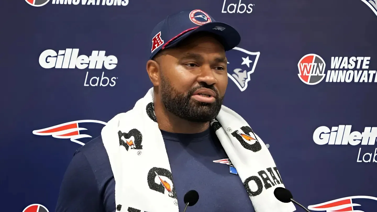 Jerod Mayo Humiliates Patriots With 1 Word After Loss vs. Jaguars