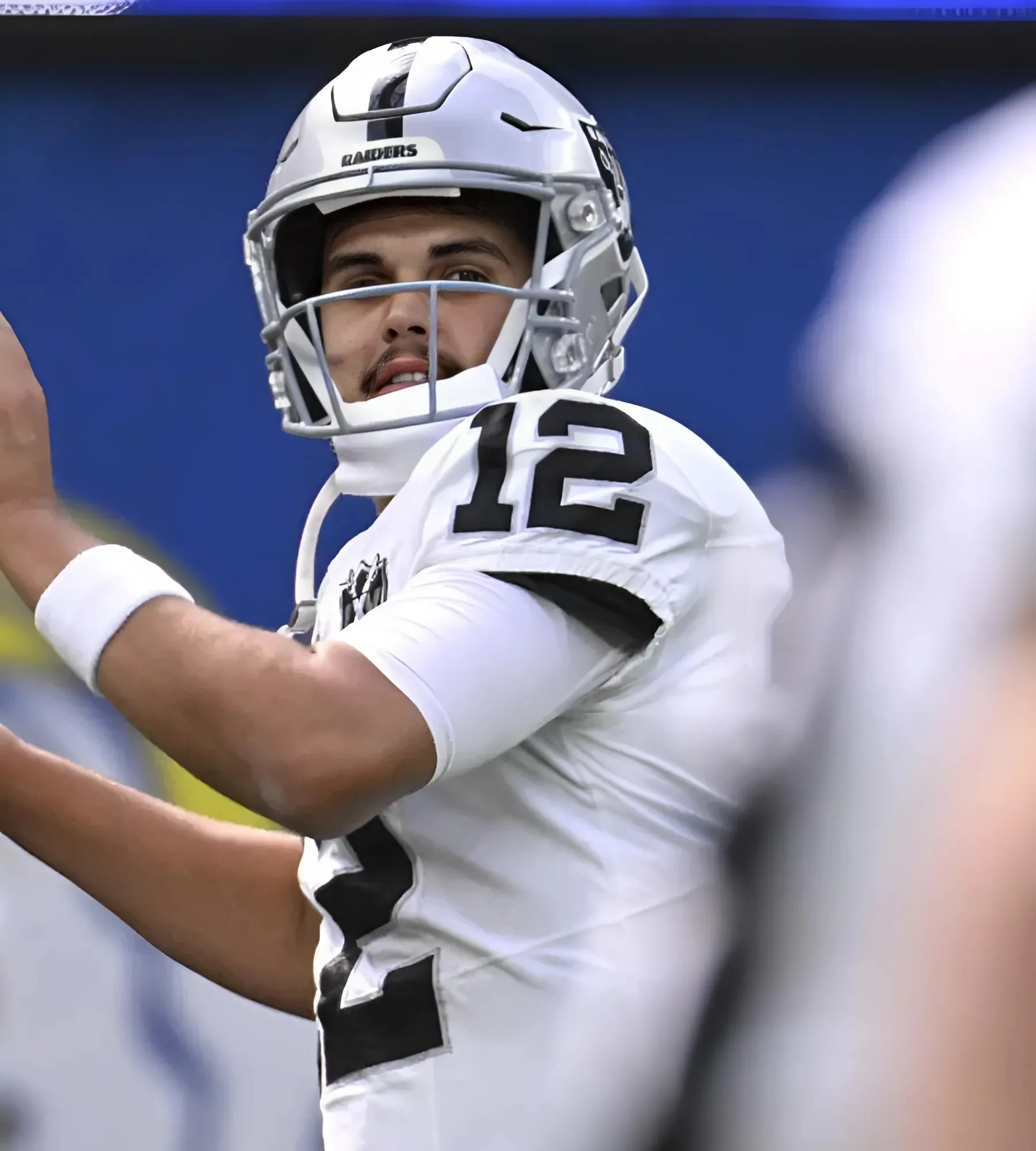 Las Vegas Raiders quarterback Aidan O'Connell gives his own personal injury update but keeps it brutally blunt