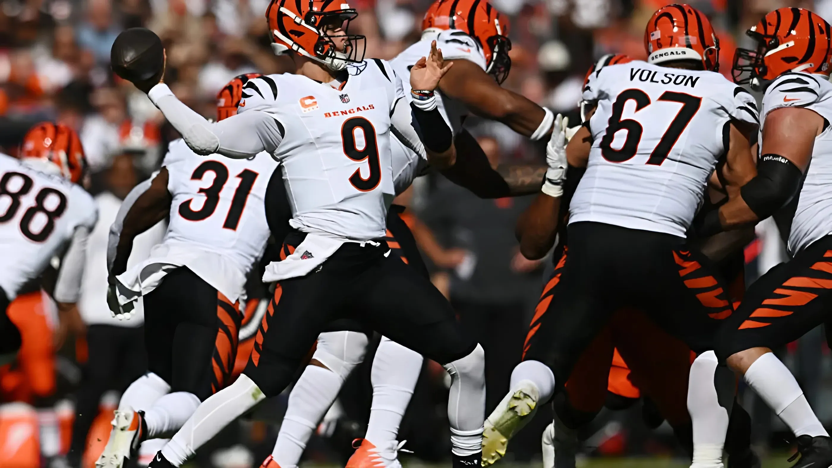 Joe Burrow’s Steady Performance Boosts Bengals Against Browns