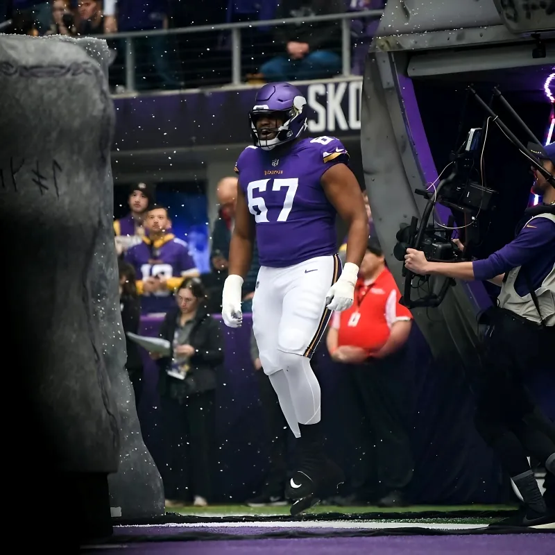 Vikings on the Verge of Benching $6 Million Starter After Loss, Insider Says