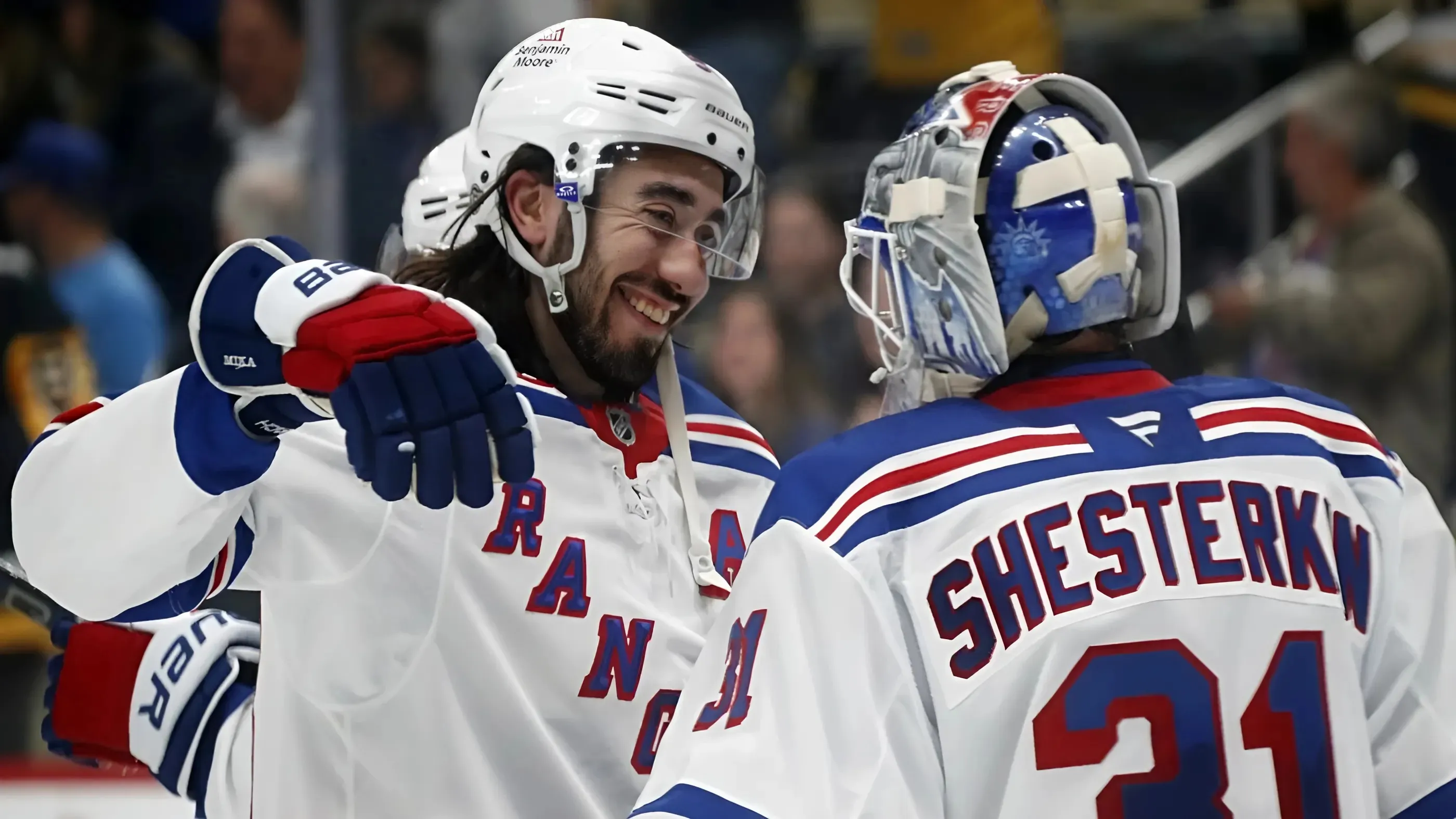 Rangers try to keep rare road form going at Canadiens