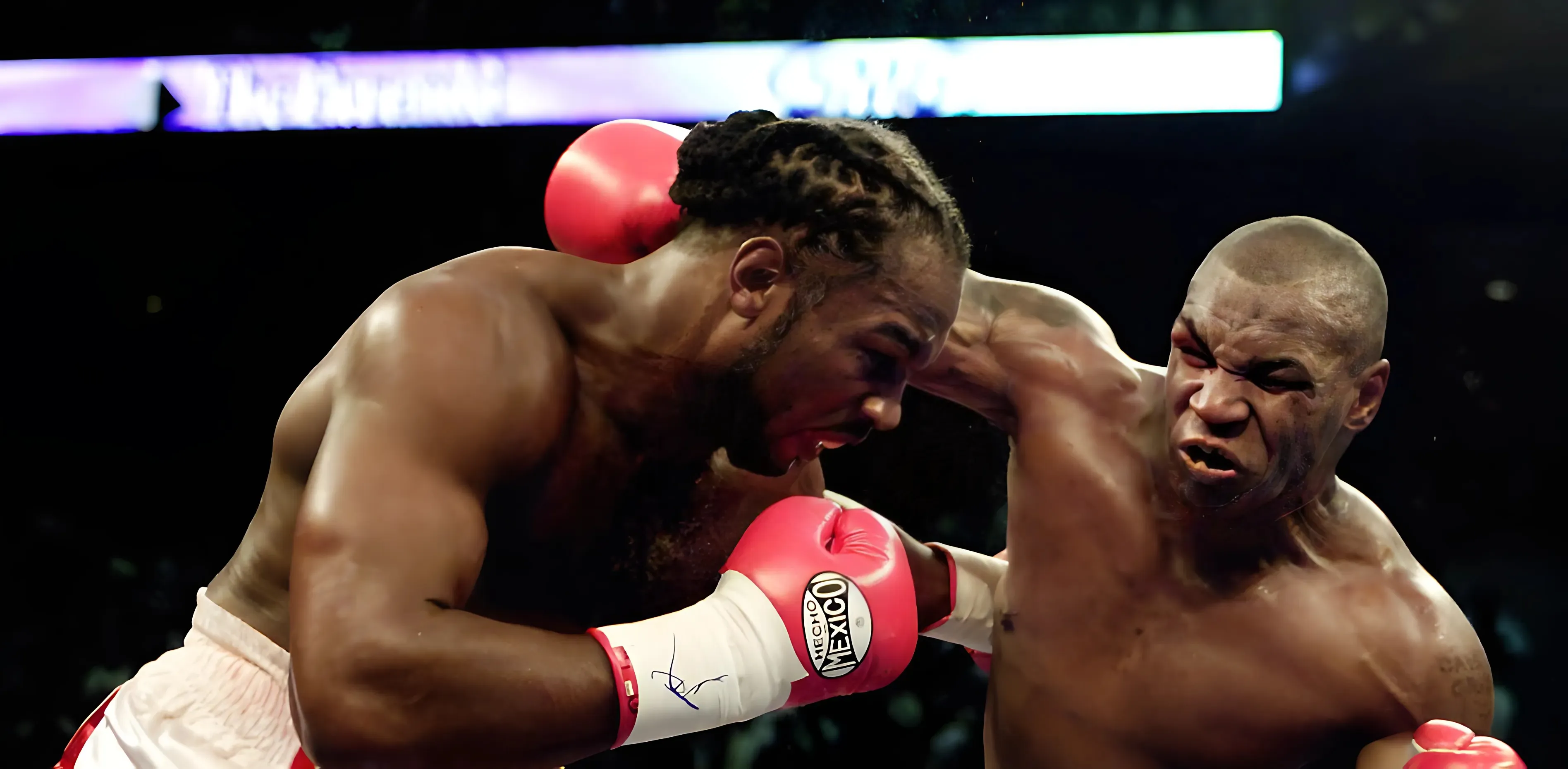 Lennox Lewis teases possible rematch with Mike Tyson after Jake Paul fight trucc