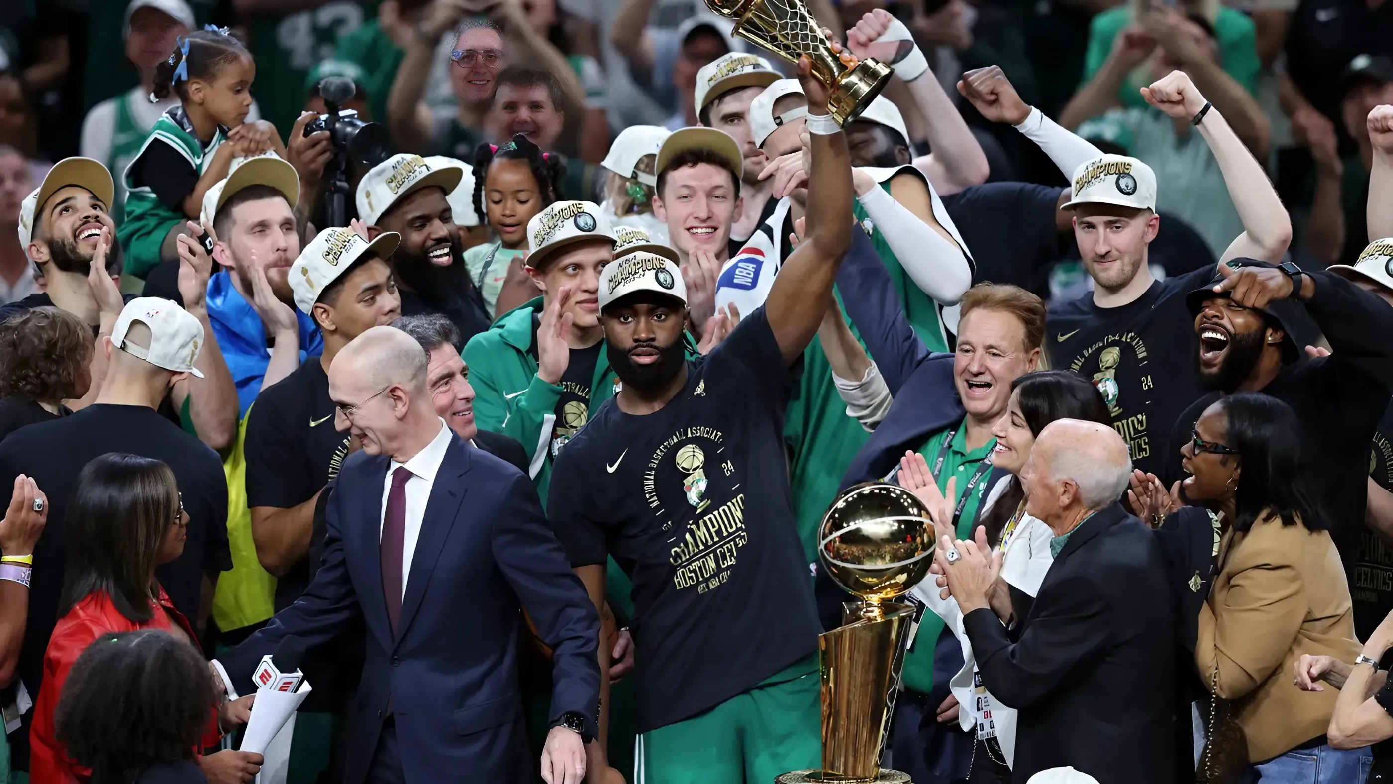 The NBA champion Boston Celtics are getting ready for their banner night and the season opener against their rivals, the New York Knicks