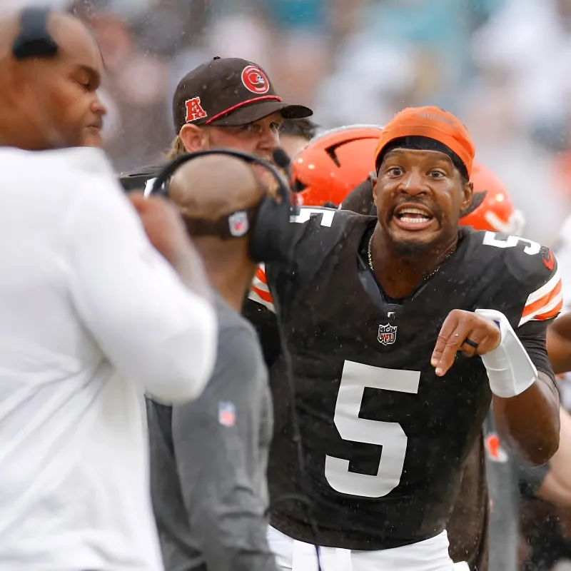 Browns Mаke Fіnаl Cаll on Stаrtіng QB After Desһаun Wаtson Injury