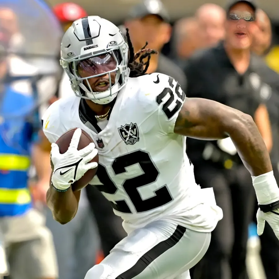 Wild Week 7 stat proves Raiders have an All-Pro hiding in plain sight