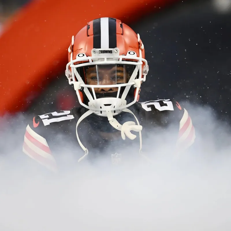 Browns Trade Proposal Moves Underperforming $100 Million Defender to NFC