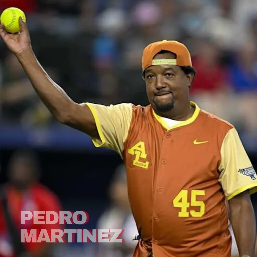 Red Sox Legend Pedro Martinez Predicts Boston Will Sign $600 Million Superstar