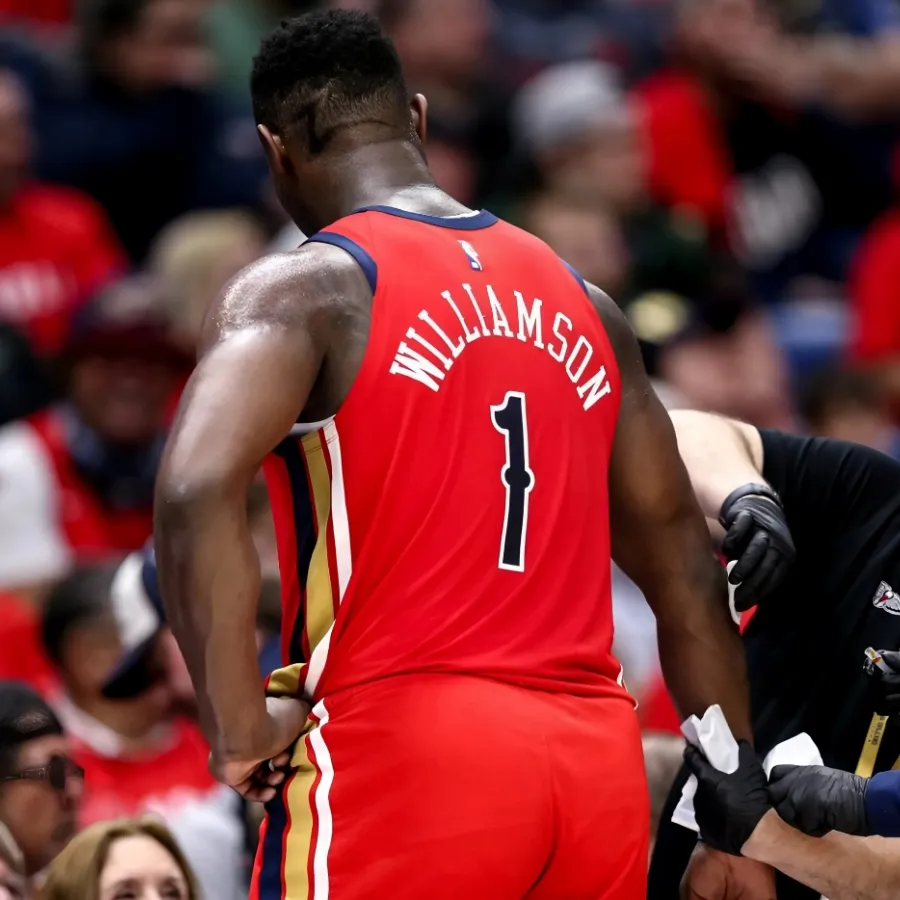 Pelicans Soar Past Bulls in Season Opener