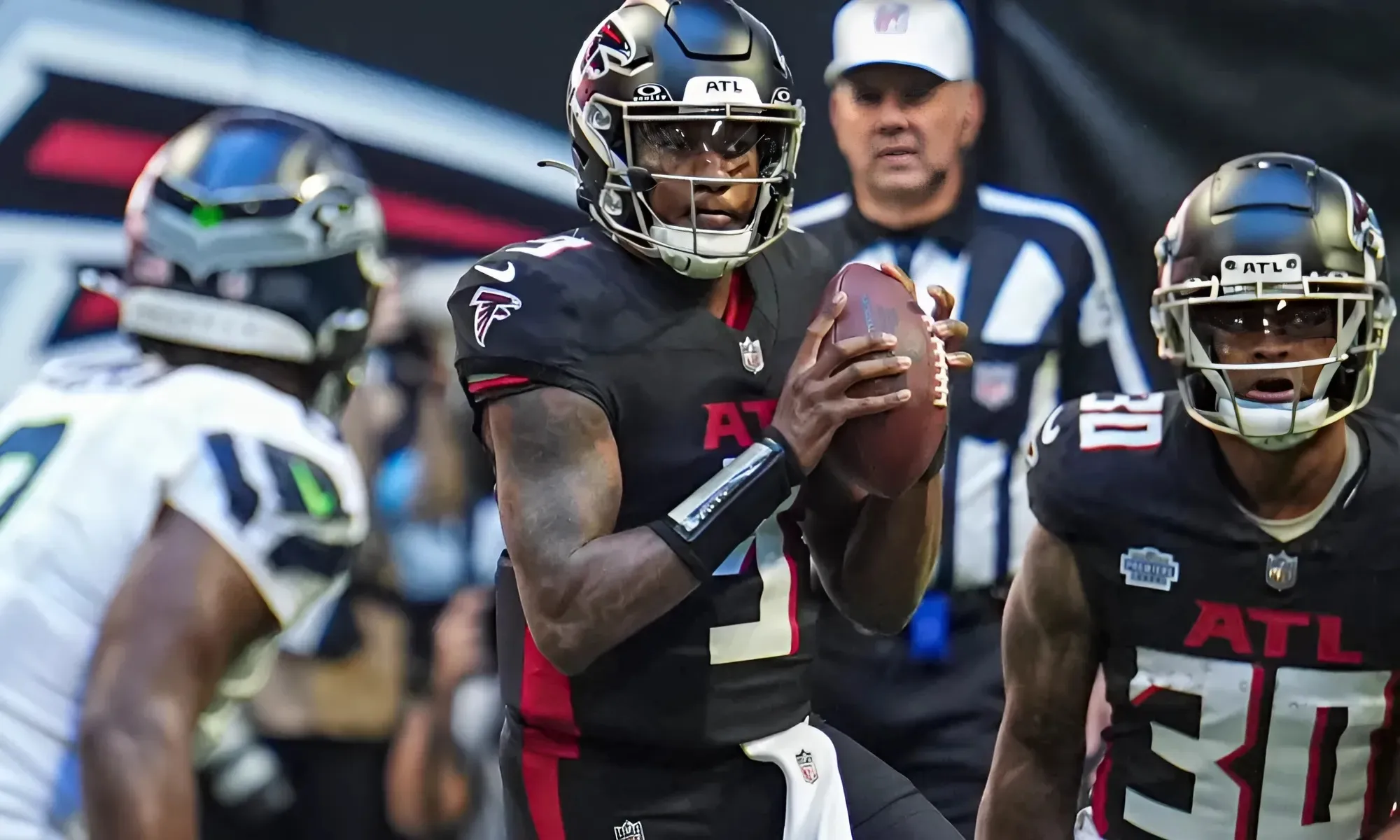 Falcons fall after entire division drops Week 7