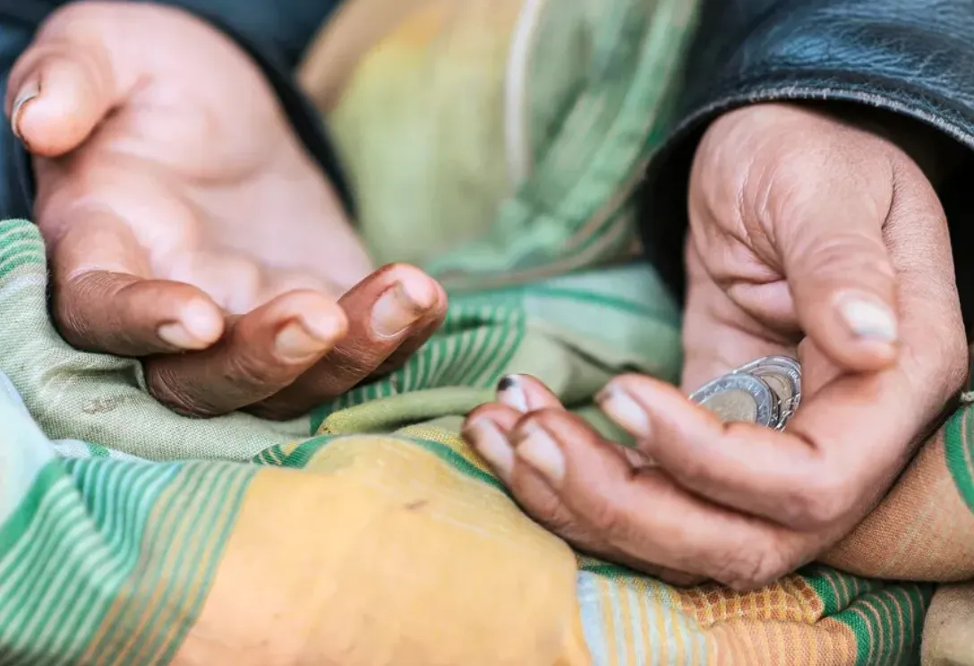 I Let a Homeless Woman Stay in My Garage, but One Day, I Walked in Without Knocking & Was Stunned by What She Was Doing