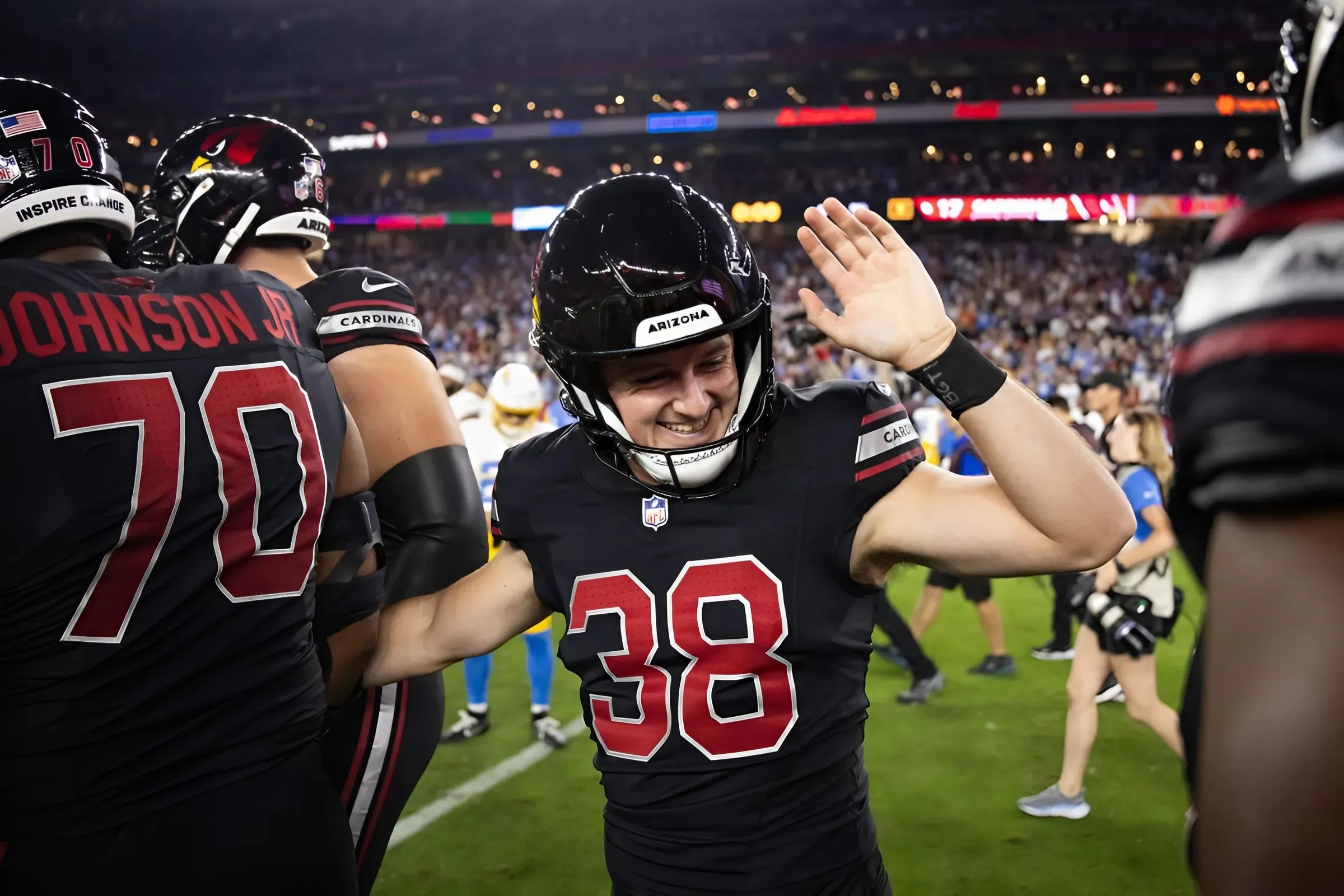 Arizona Cardinals fans confidence slowly creeping back up after win over Los Angeles Chargers