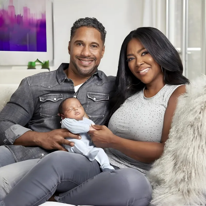 ‘Not How Child Support Is Calculated’: ‘RHOA’ Fans Refuse to Believe Kenya Moore’s Ex Is Paying $3K a Month for Their Daughter But Only Makes Just $5K