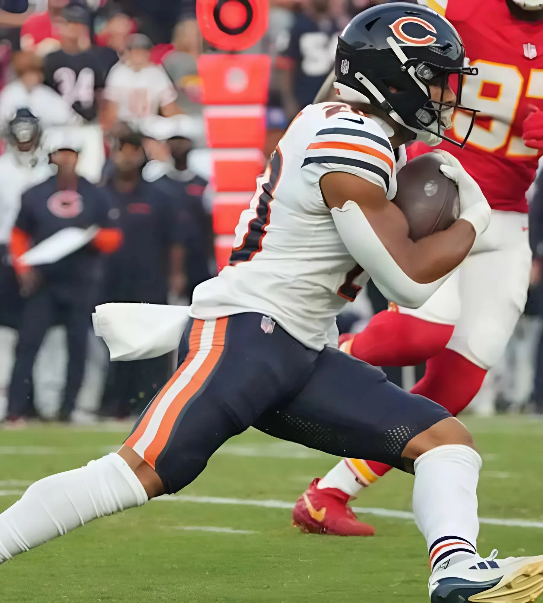 Bears Pad Pass Rush and Backfield with Roster Moves